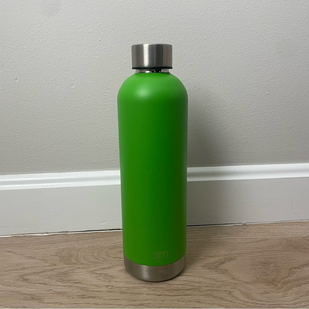 Simple Modern Stainless Steel Water Bottle
